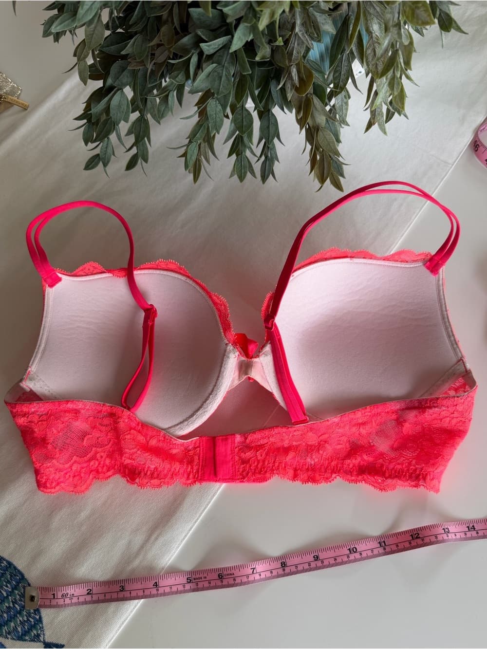 Coral Embellished Lace Push-Up Bra - Thumbnail 3