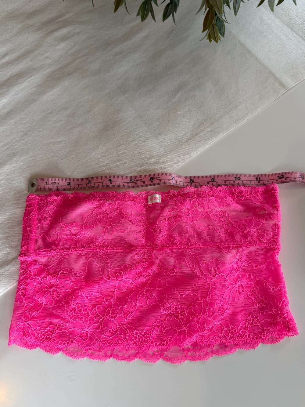 Victoria's Secret Neon Pink Lace Strapless Crop Top - Thumbnail 3
