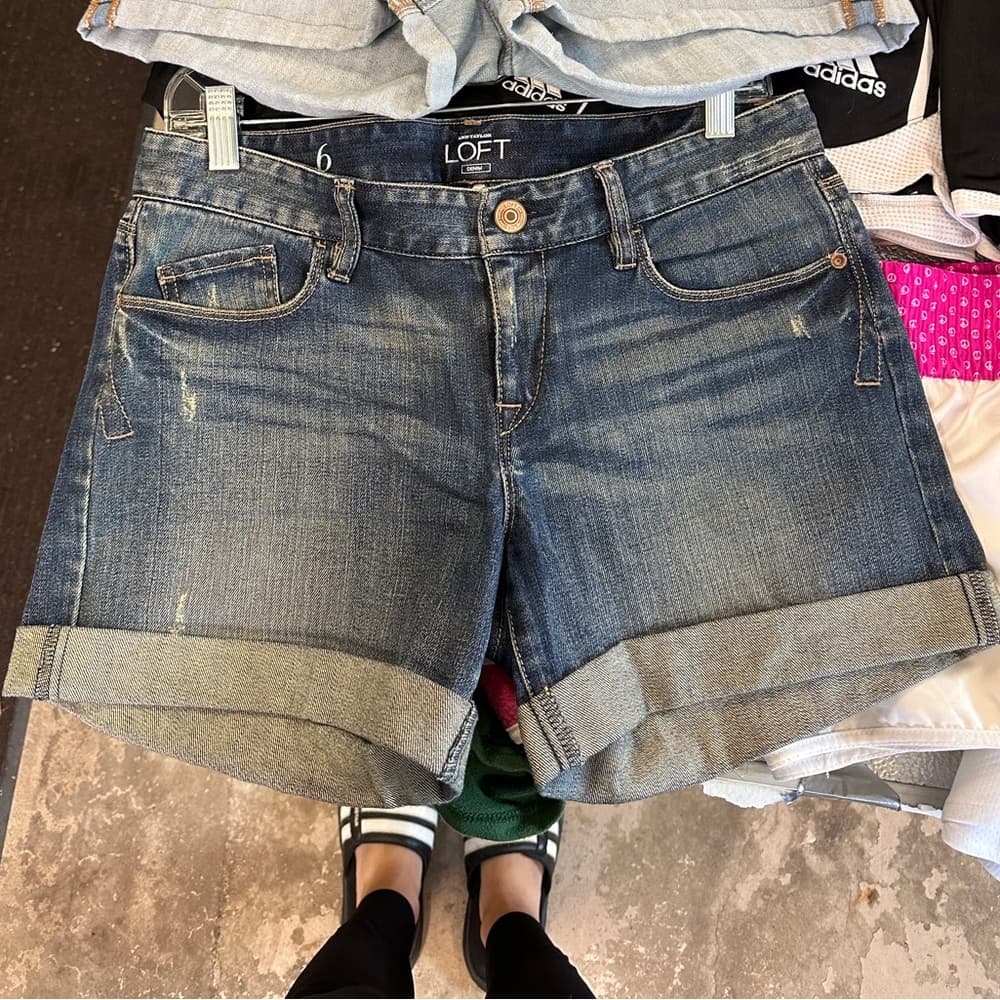 Ann Taylor Loft Women's Dark Blue Jean Shorts - Thumbnail 4