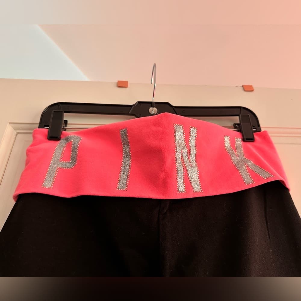 Like New Victoria’s Secret Pink Leggings - Thumbnail 2