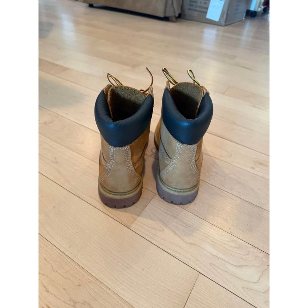 Like New Classic Timberland Women's Stone Street Waterproof Boots Size 7 - Thumbnail 3