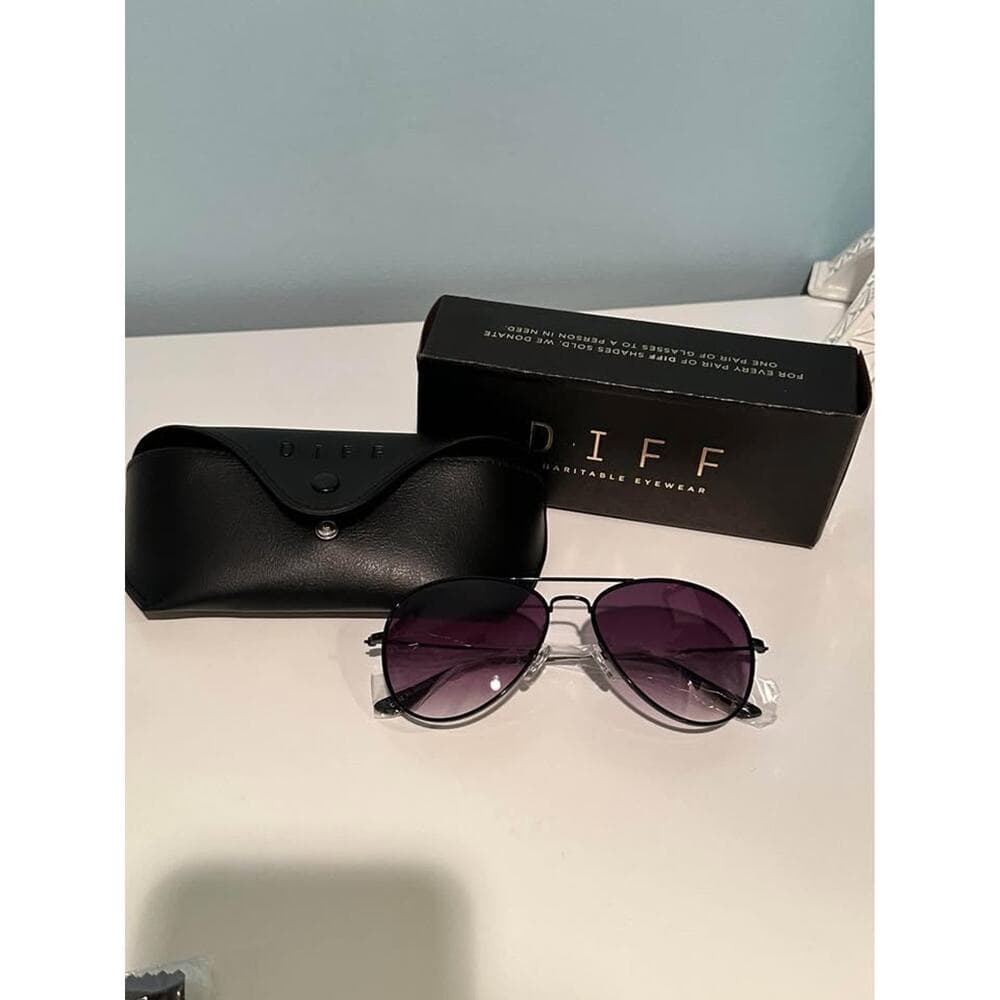 New Diff Sunglasses - Thumbnail 2