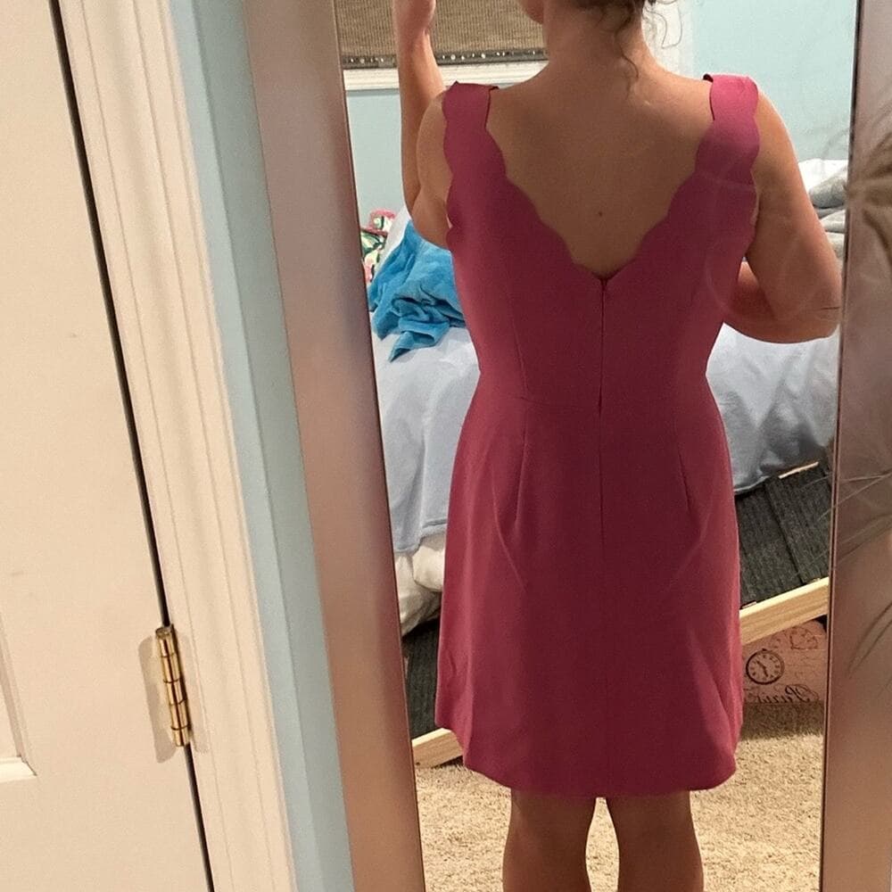 EUC Ann Taylor Loft Scallop Dress size 8 - Thumbnail 2