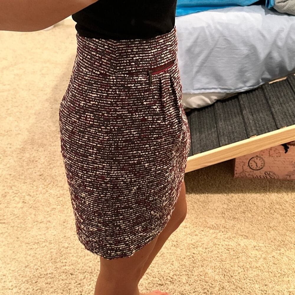 Ann Taylor Loft Tweed Pencil Skirt size 6P - Thumbnail 2