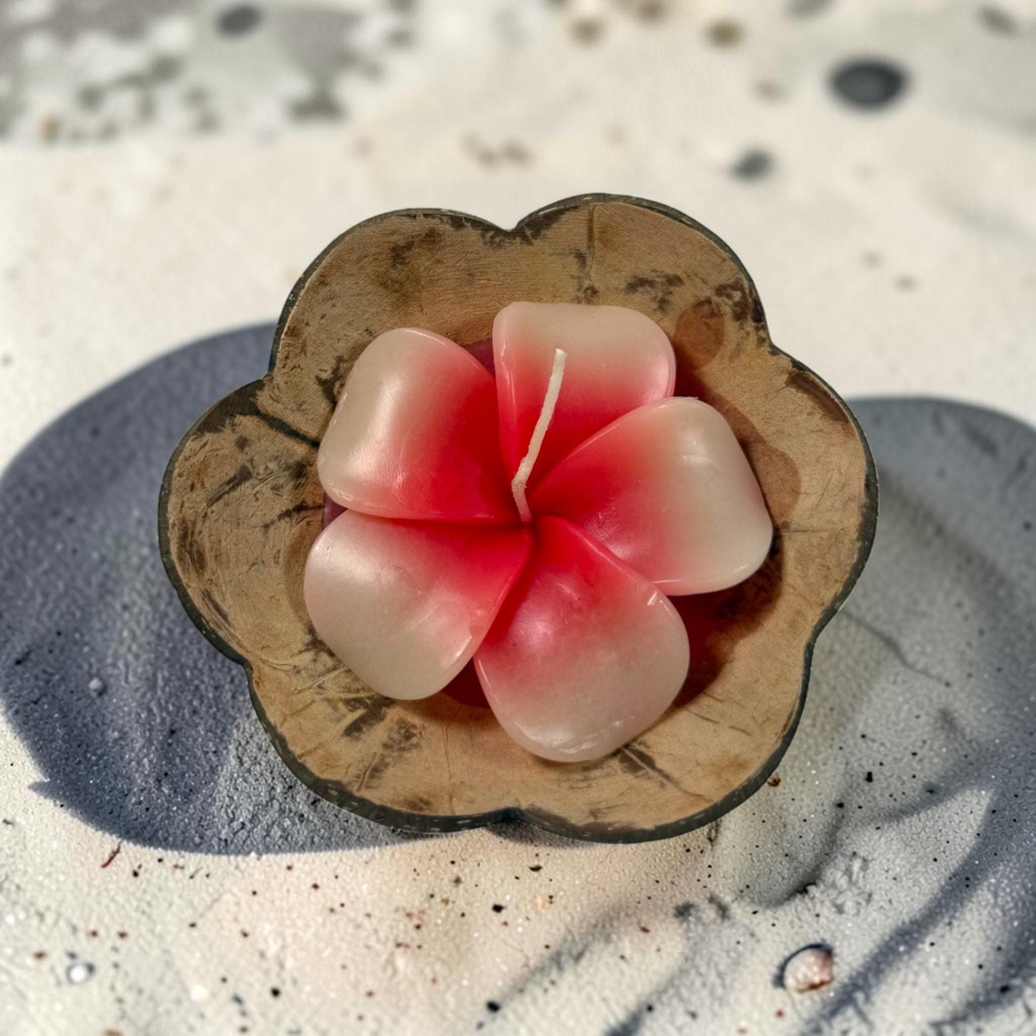 Hibiscus Flower Candle in Natural Coconut Bowl – Handmade Scented Wax Decor - Thumbnail 7