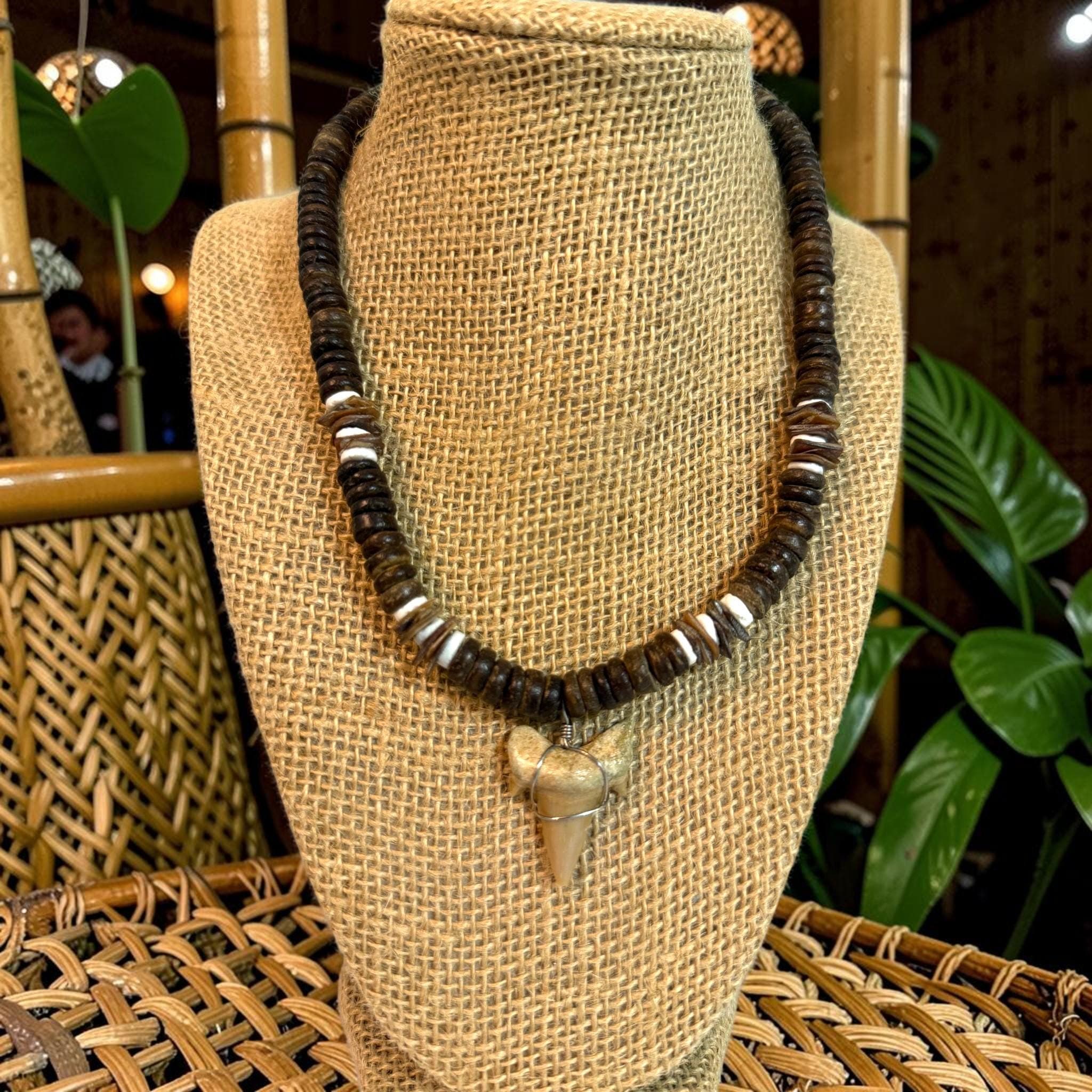 Shark Tooth Necklace | 18" Coastal Boho Shell Bead Surf Pendant - Thumbnail 3