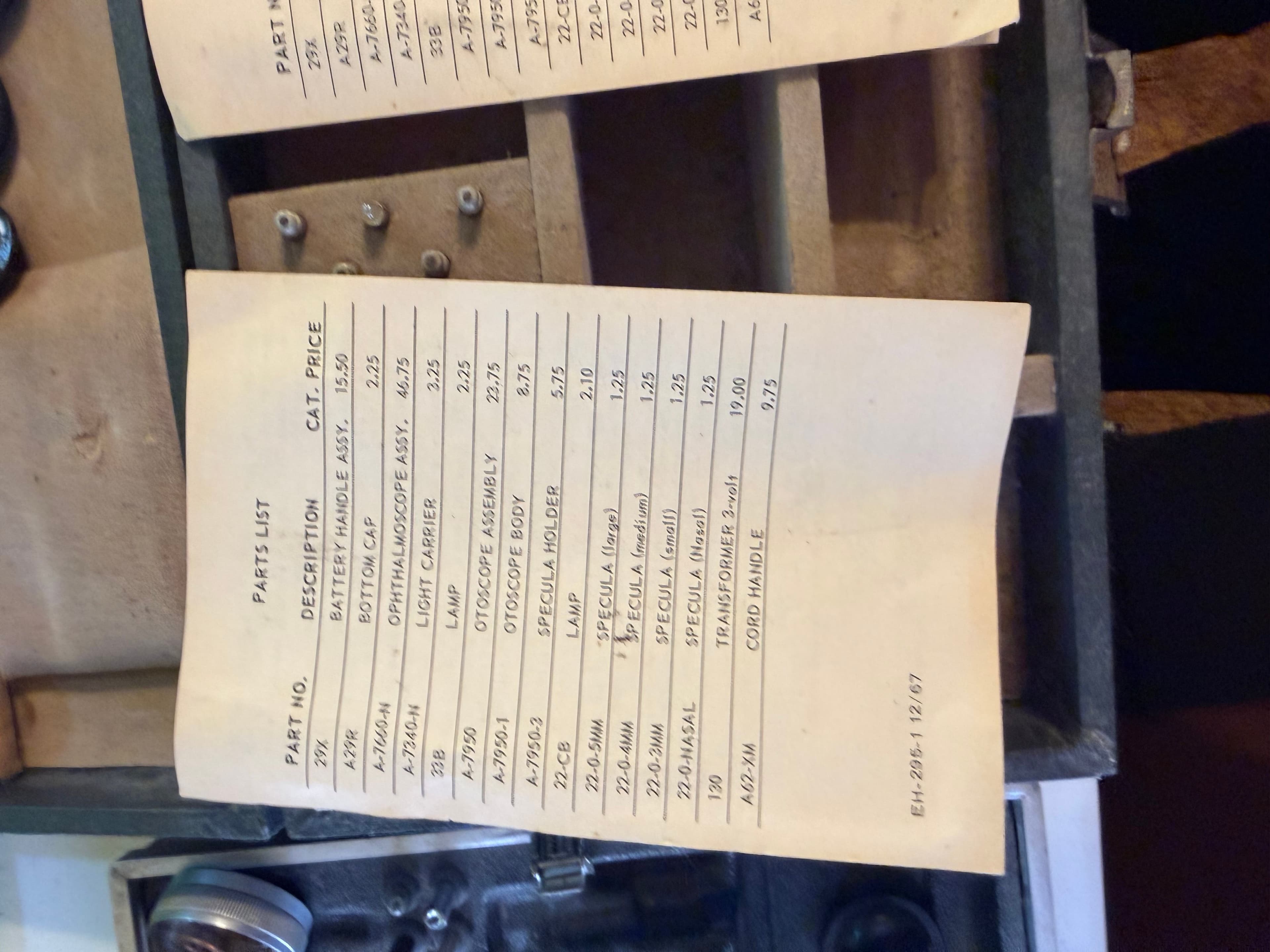 Vintage 1967 US Military Otoscope Ophthalmoscope Set Vietnam Era Original Docs - Thumbnail 4