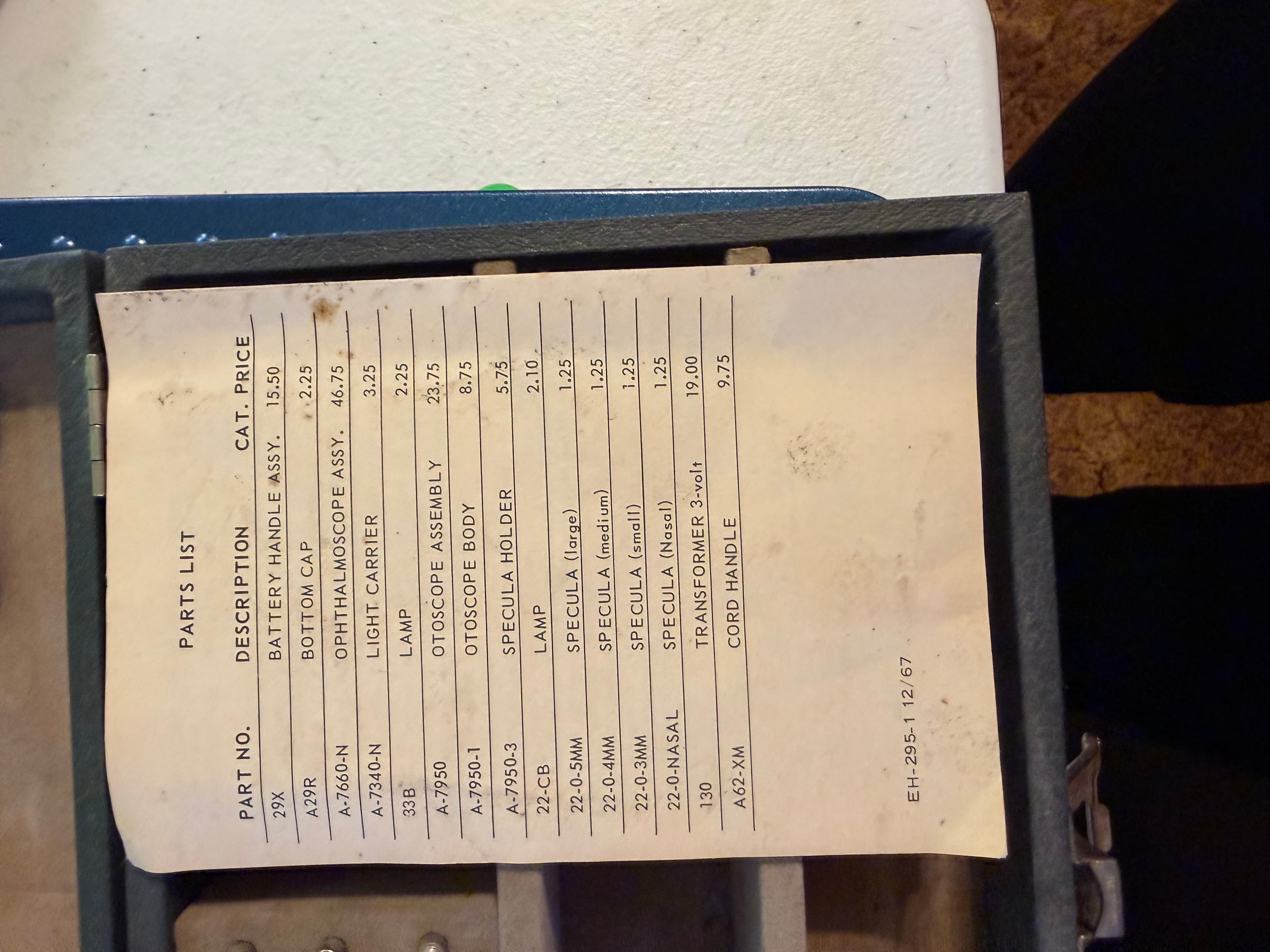 Vintage 1967 US Military Otoscope Ophthalmoscope Set Vietnam Era Original Docs - Thumbnail 3
