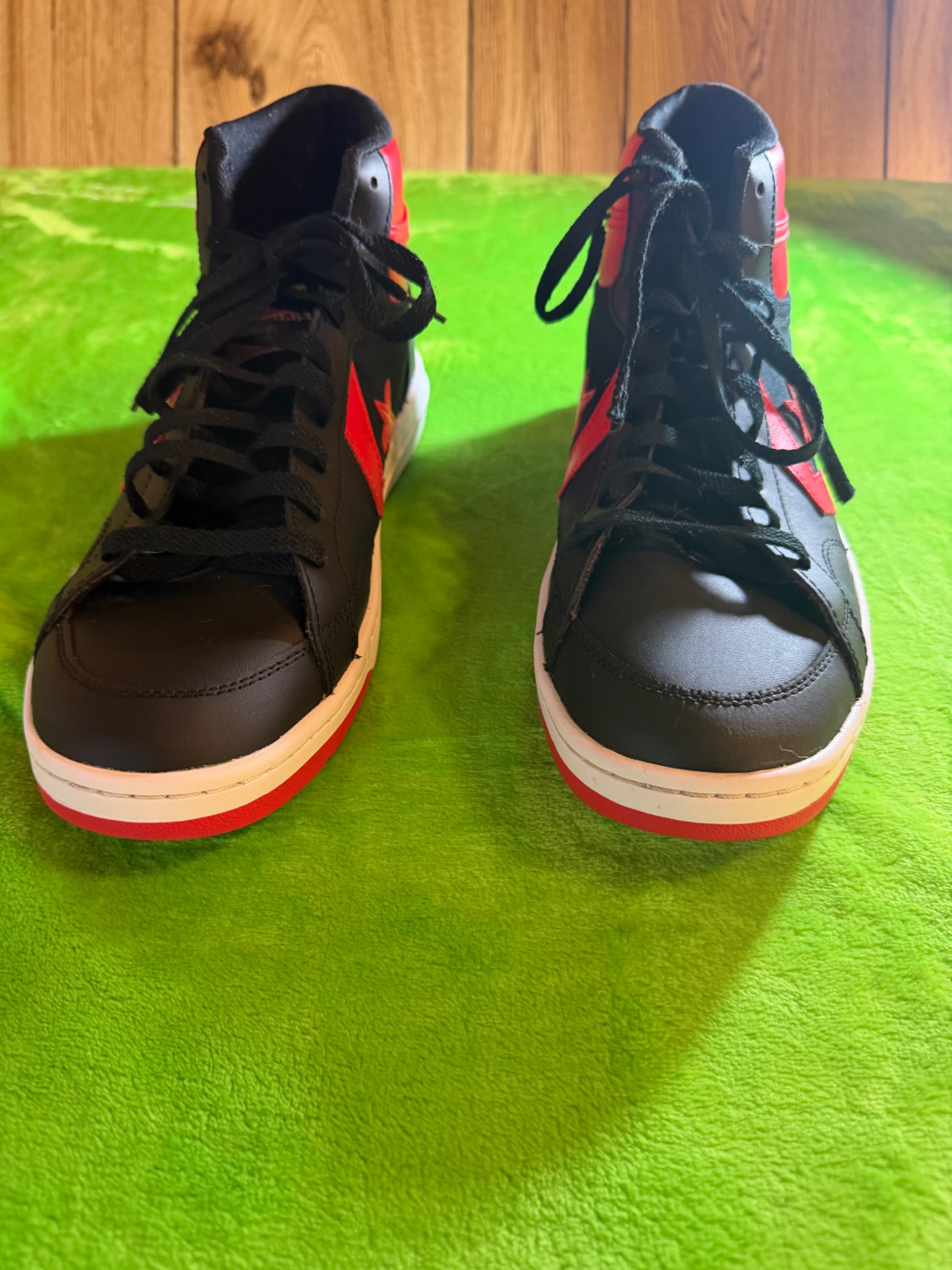 Converse Star Player 76 Mid Mens 12 Black Red Leather Hi Top Sneakers A01281C - Thumbnail 3
