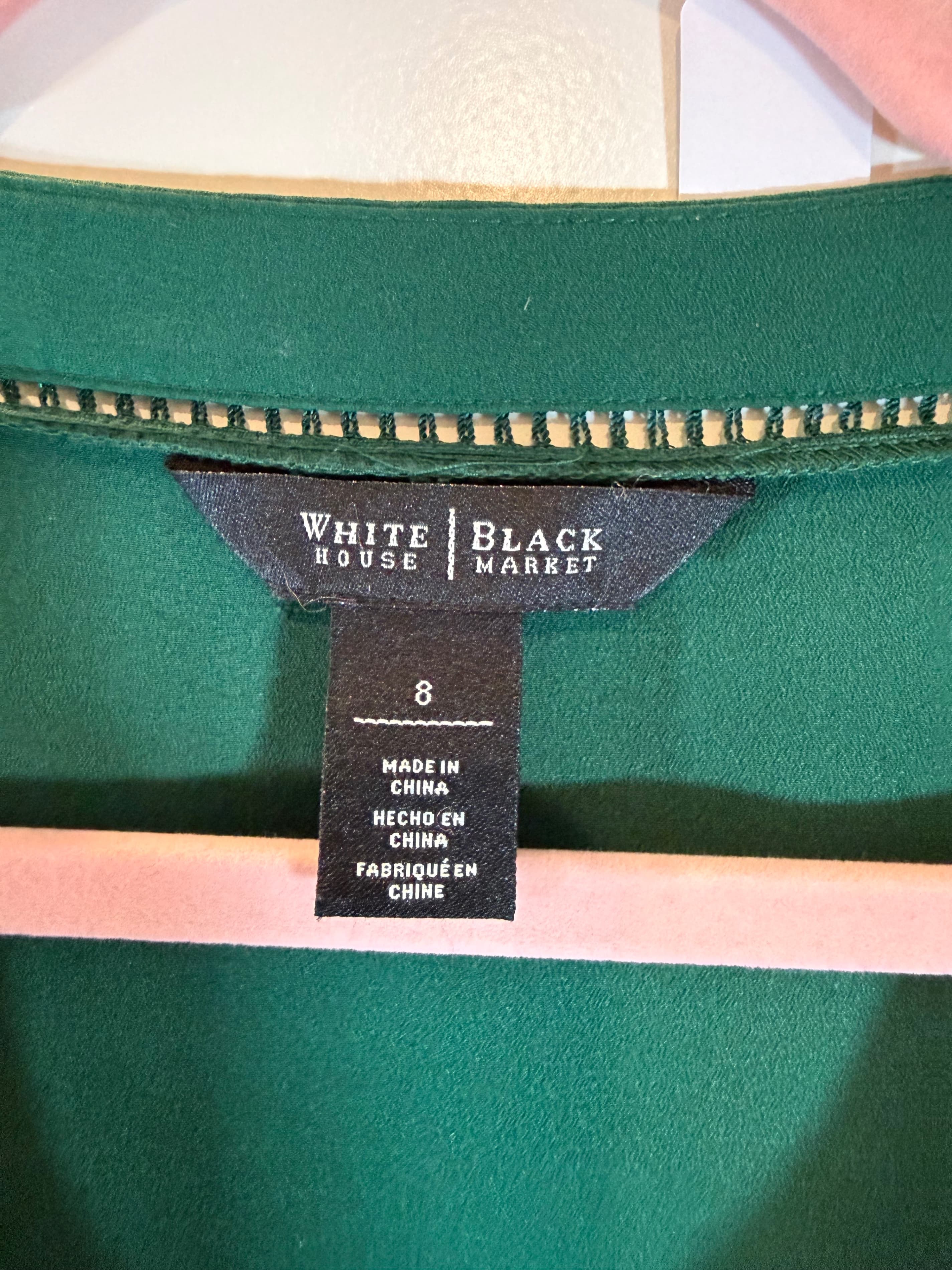 White House /Black Market Green V-Neck Blouse Size 8 - Thumbnail 3