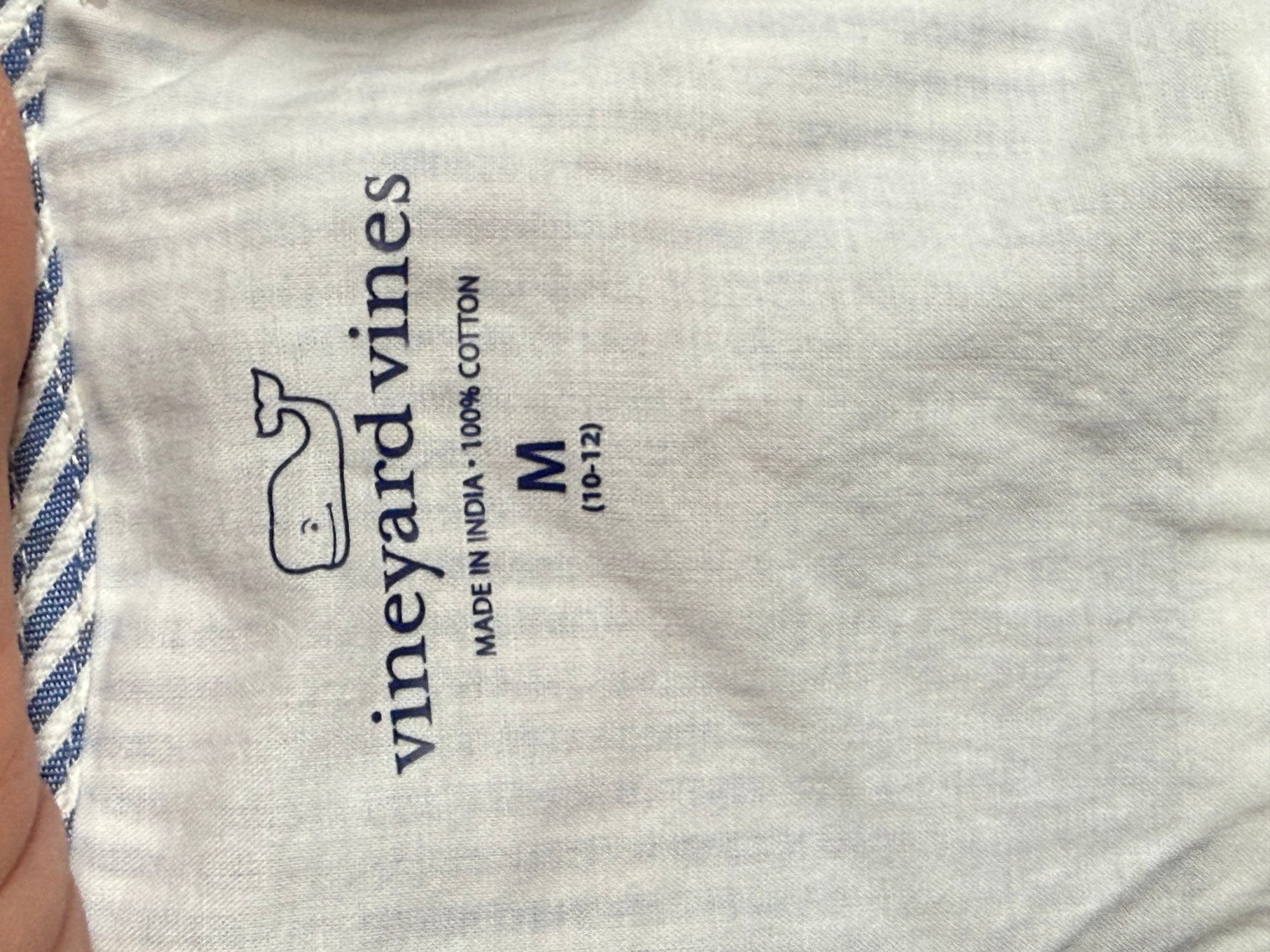 Vineyard Vines embroidered top kids size M - Thumbnail 4