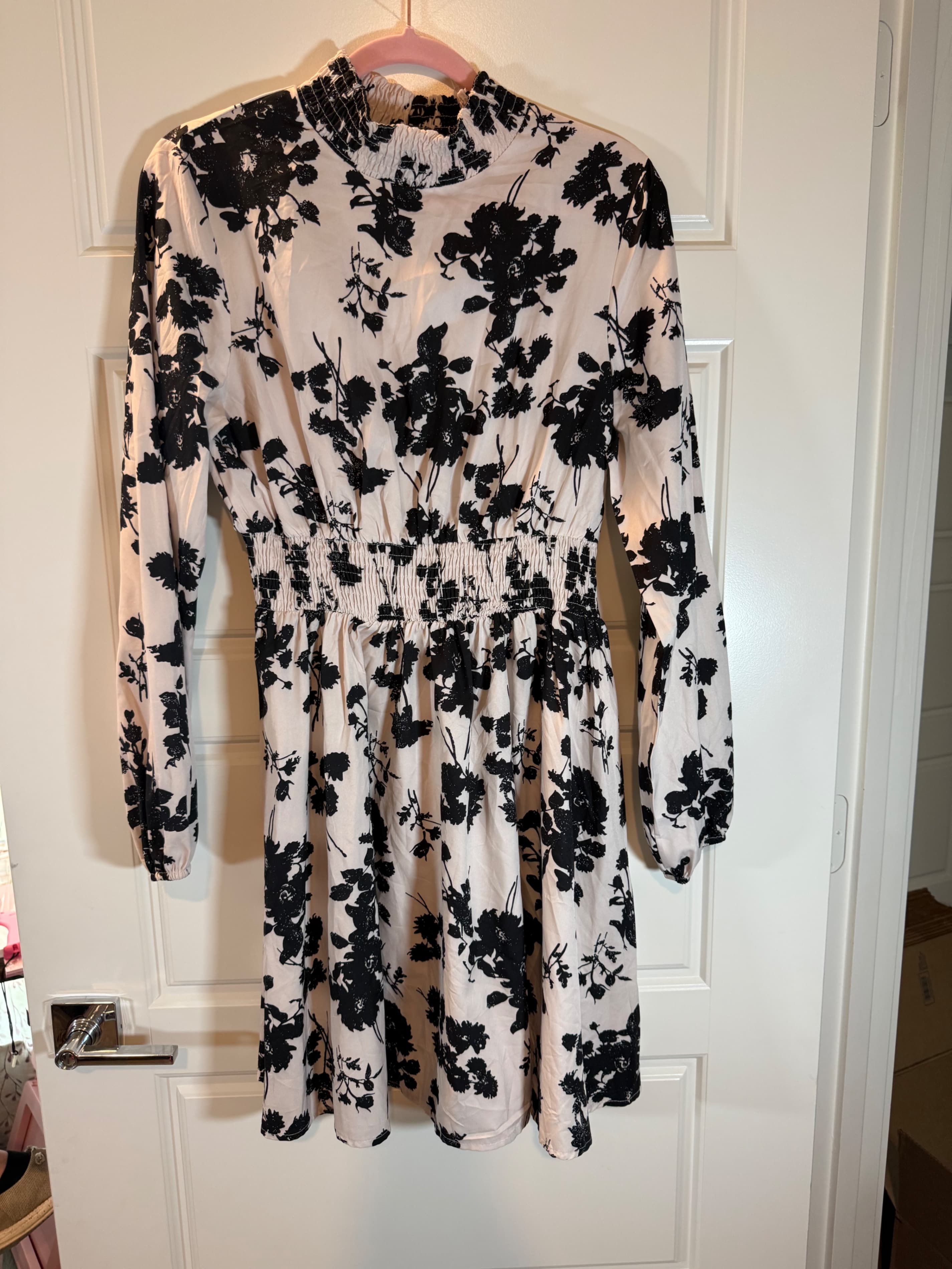 Floral Long Sleeve Smocked Dress Size L