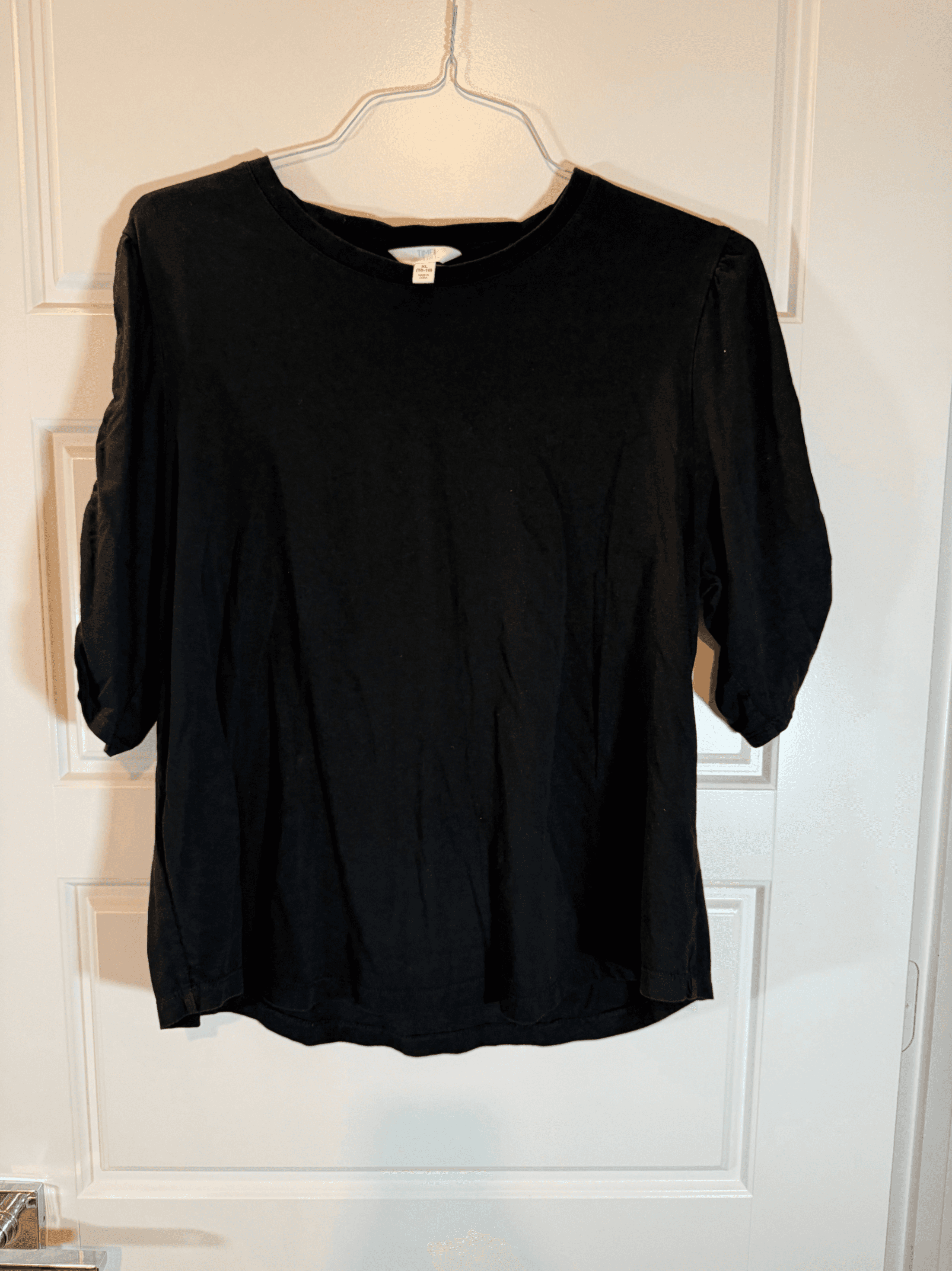 Time and Tru Women's Black Top Size XL