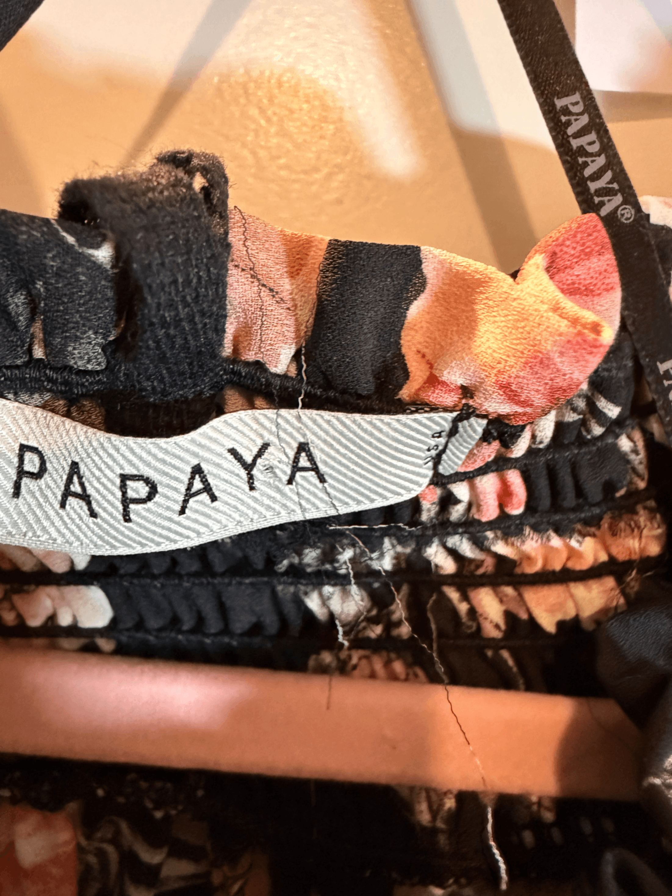 Papaya Floral Off-Shoulder Blouse - Thumbnail 2
