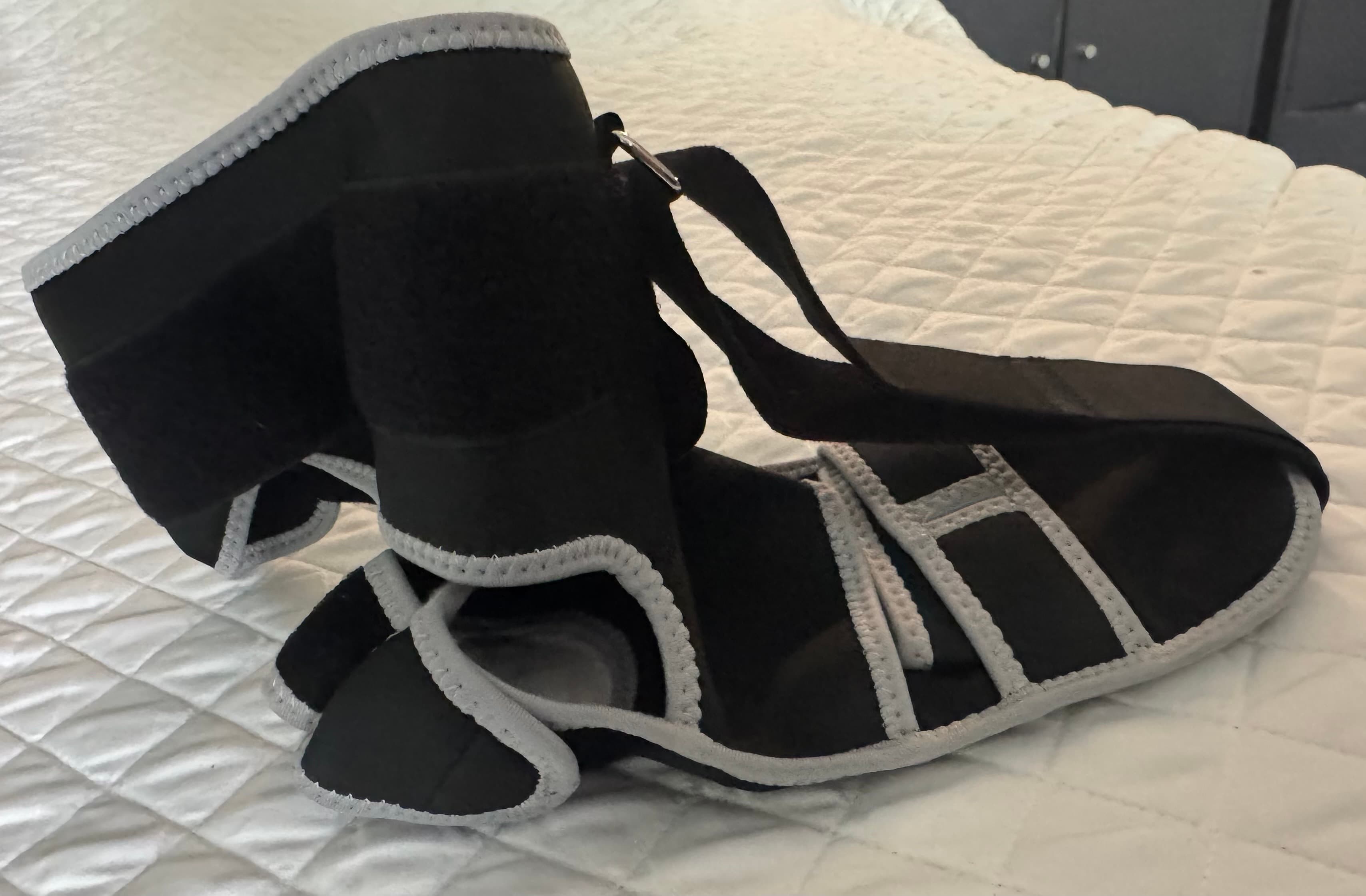Black Night Splint Adjustable Foot Brace - Thumbnail 3