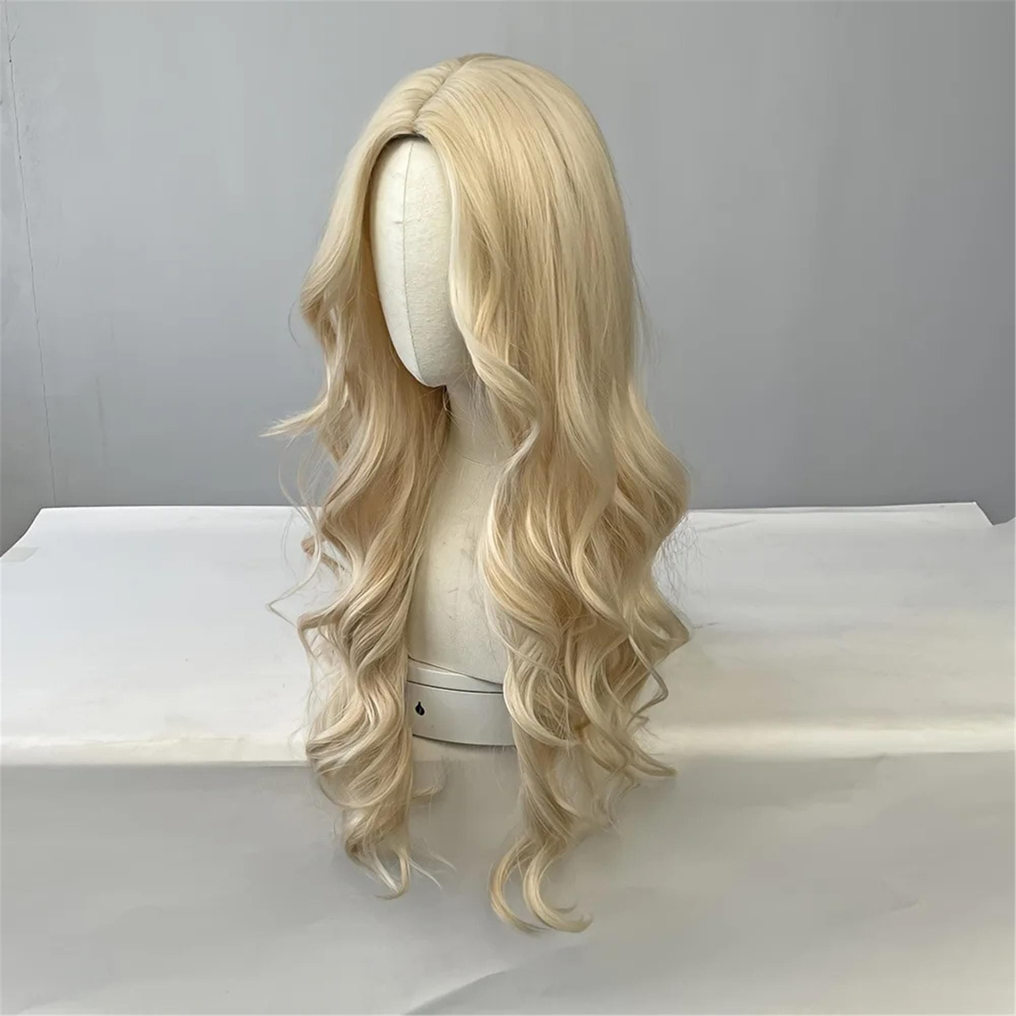 Golden Blonde Curly Wavy Full Wig!! - Thumbnail 4