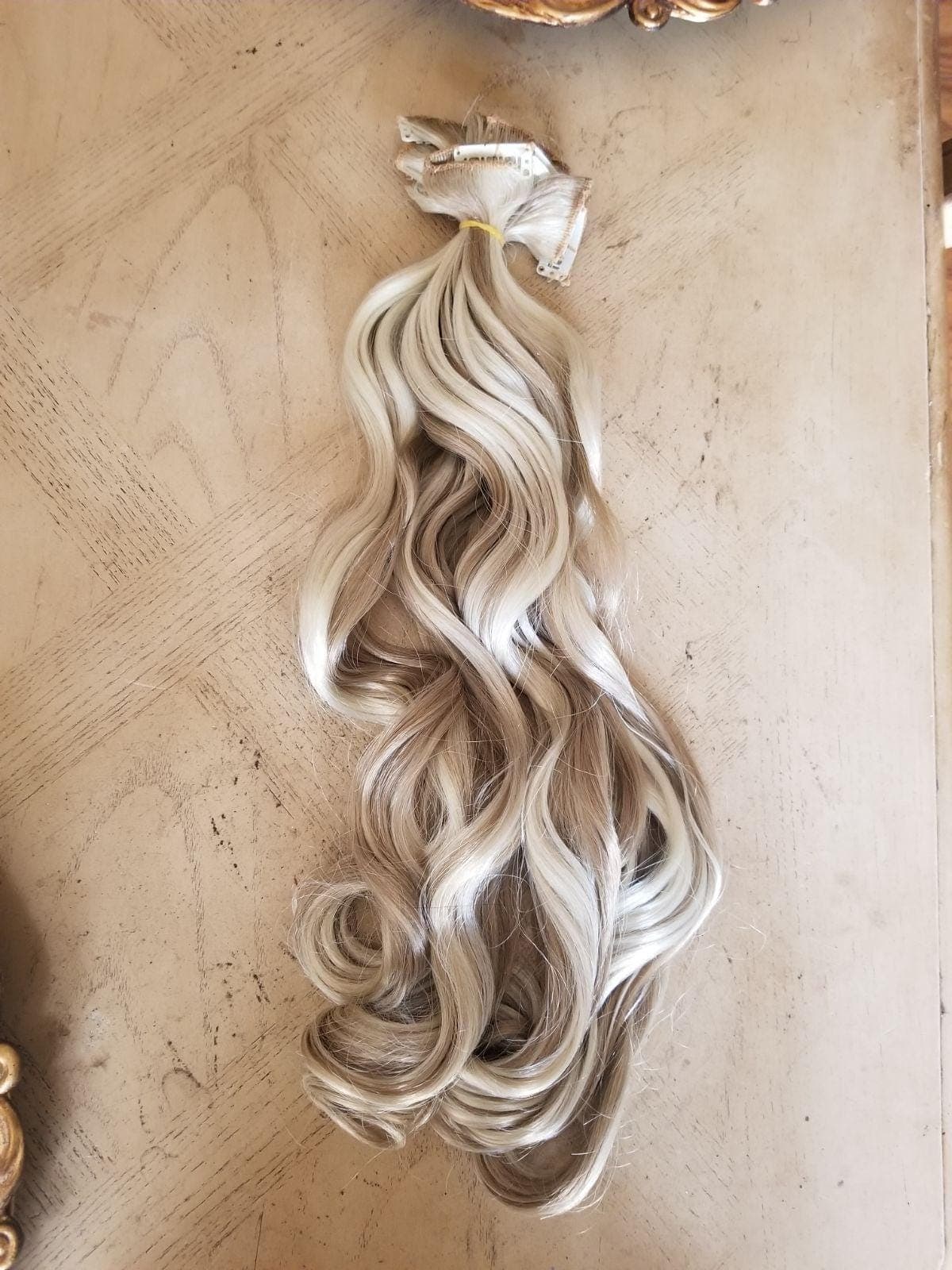 Blonde Mixed Full Head Clip In Extension - Thumbnail 7