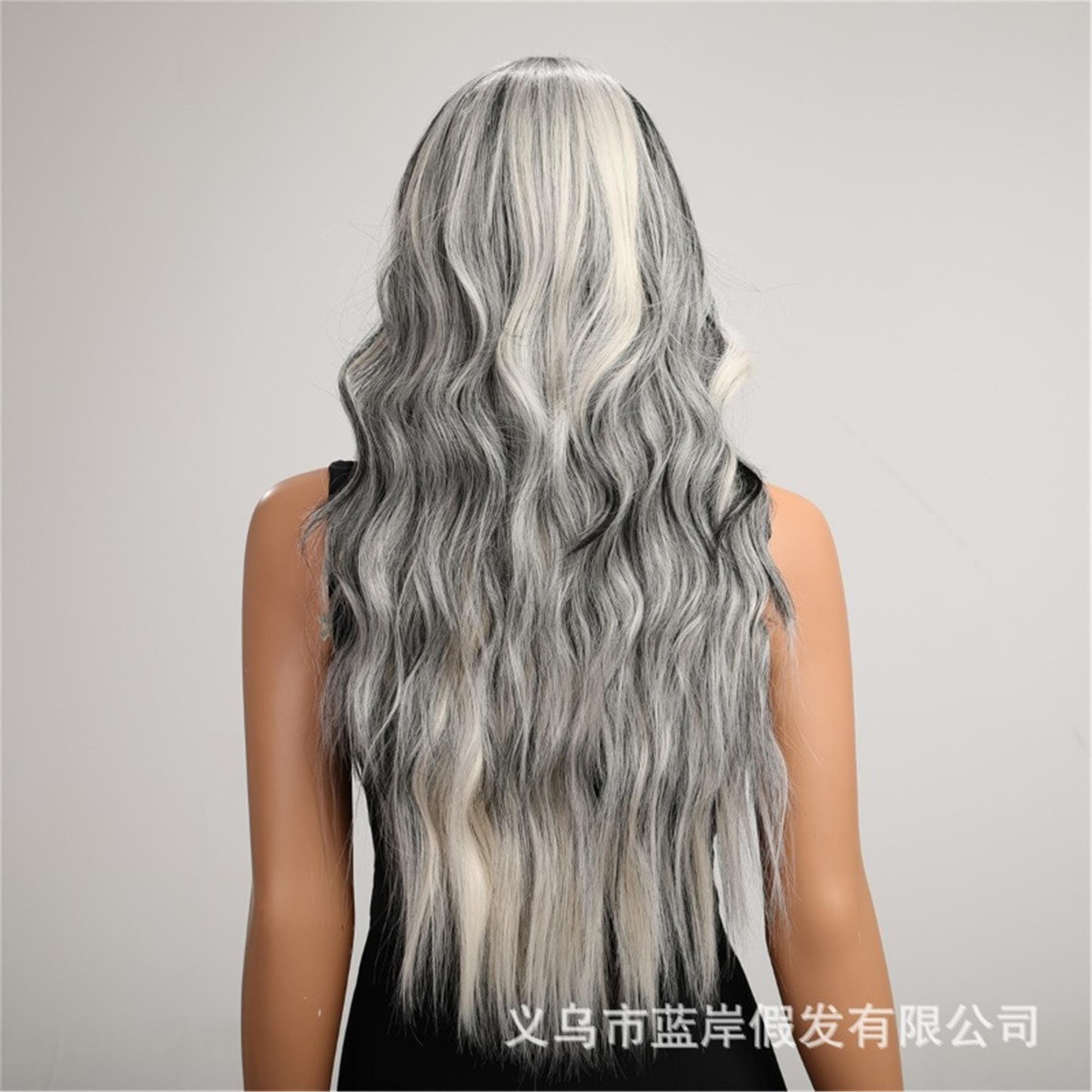 Wavy Beauty Full Wig - Thumbnail 3