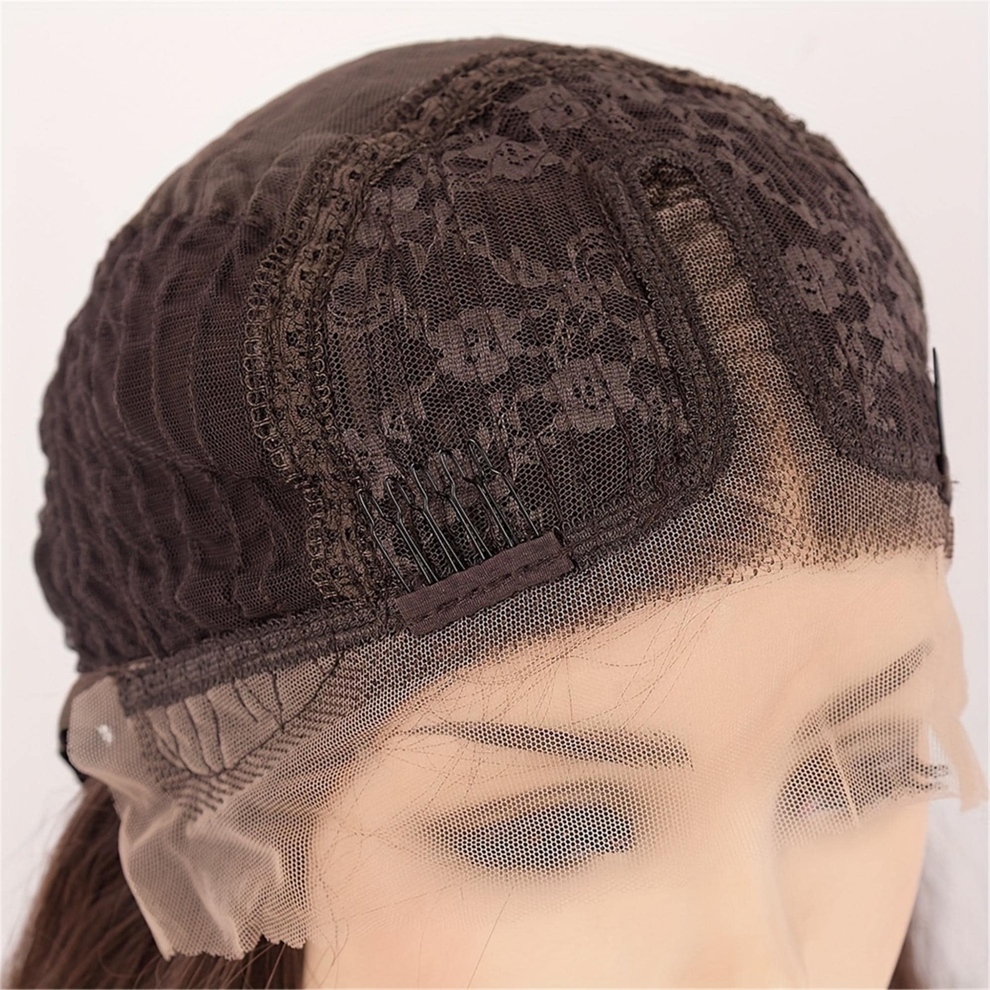 Curly Hair Wig with an Aesthetic Appeal Featuring an Ombre Honey Blonde Lace Front Design Suitable fir everyday use - Thumbnail 2