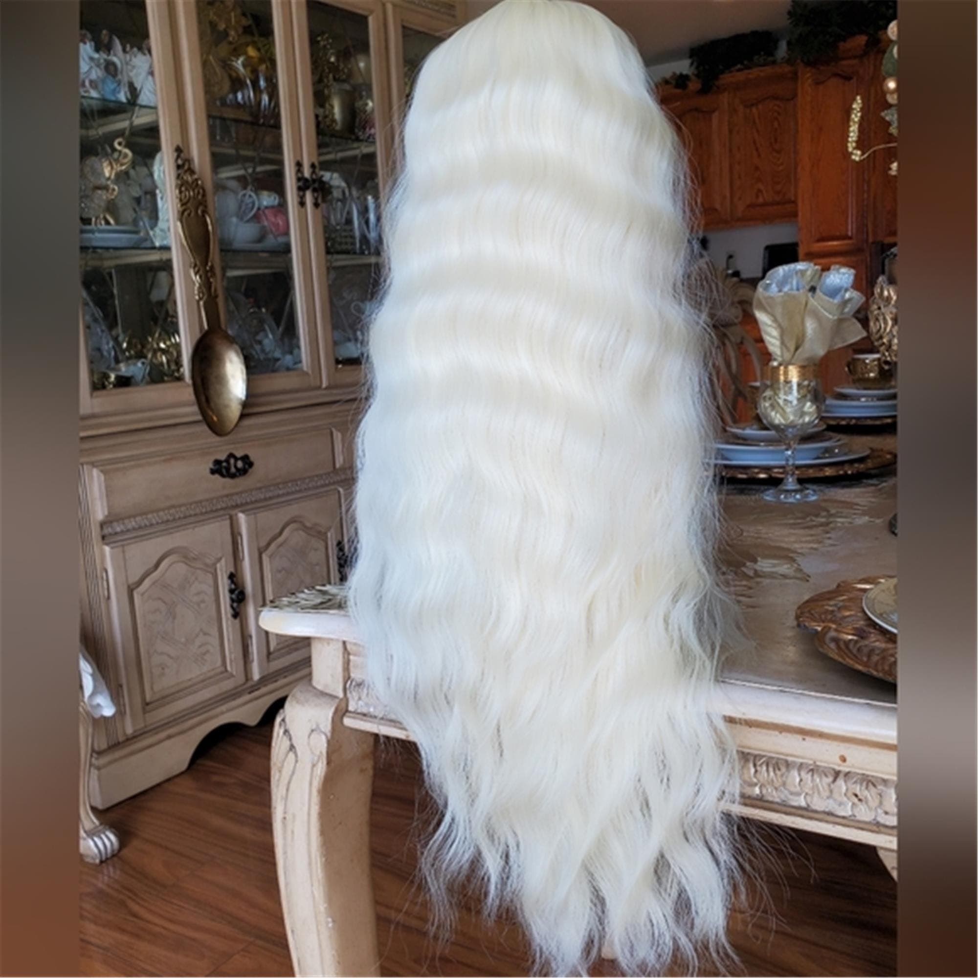 Bleach Blonde Beauty Lace Front Wig - Thumbnail 2