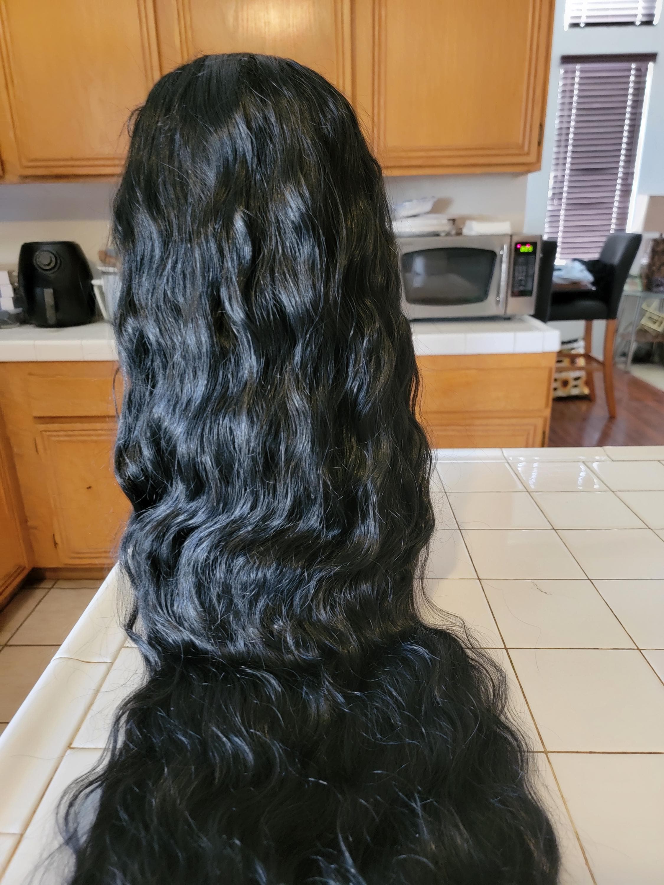 Black Wavy Beauty Lace Front Wig 38-40 inches!! - Thumbnail 6