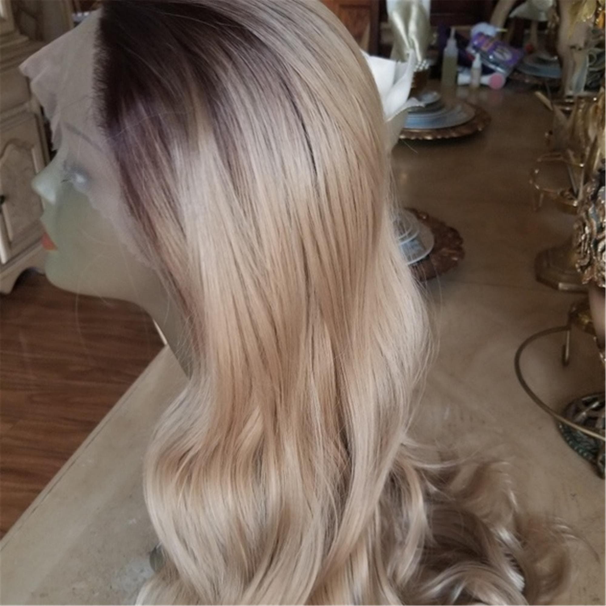 Ombre Blonde Lace Front Wig 24-26 inches - Thumbnail 5