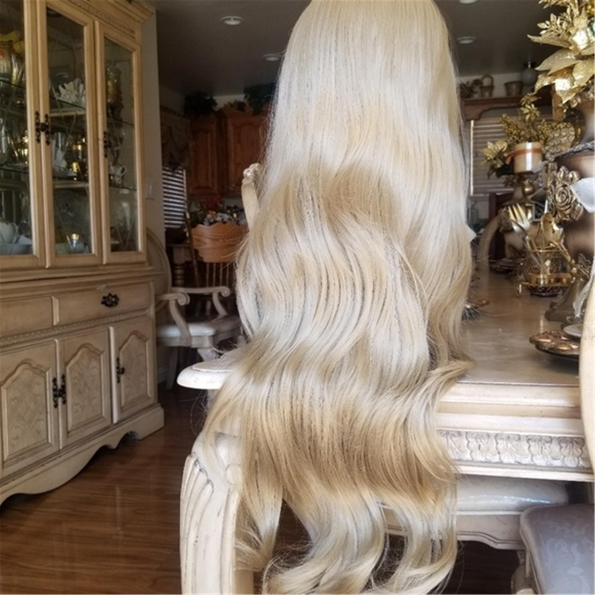 Blonde Beauty LaceFront Wig Wig 22-24inches - Thumbnail 3
