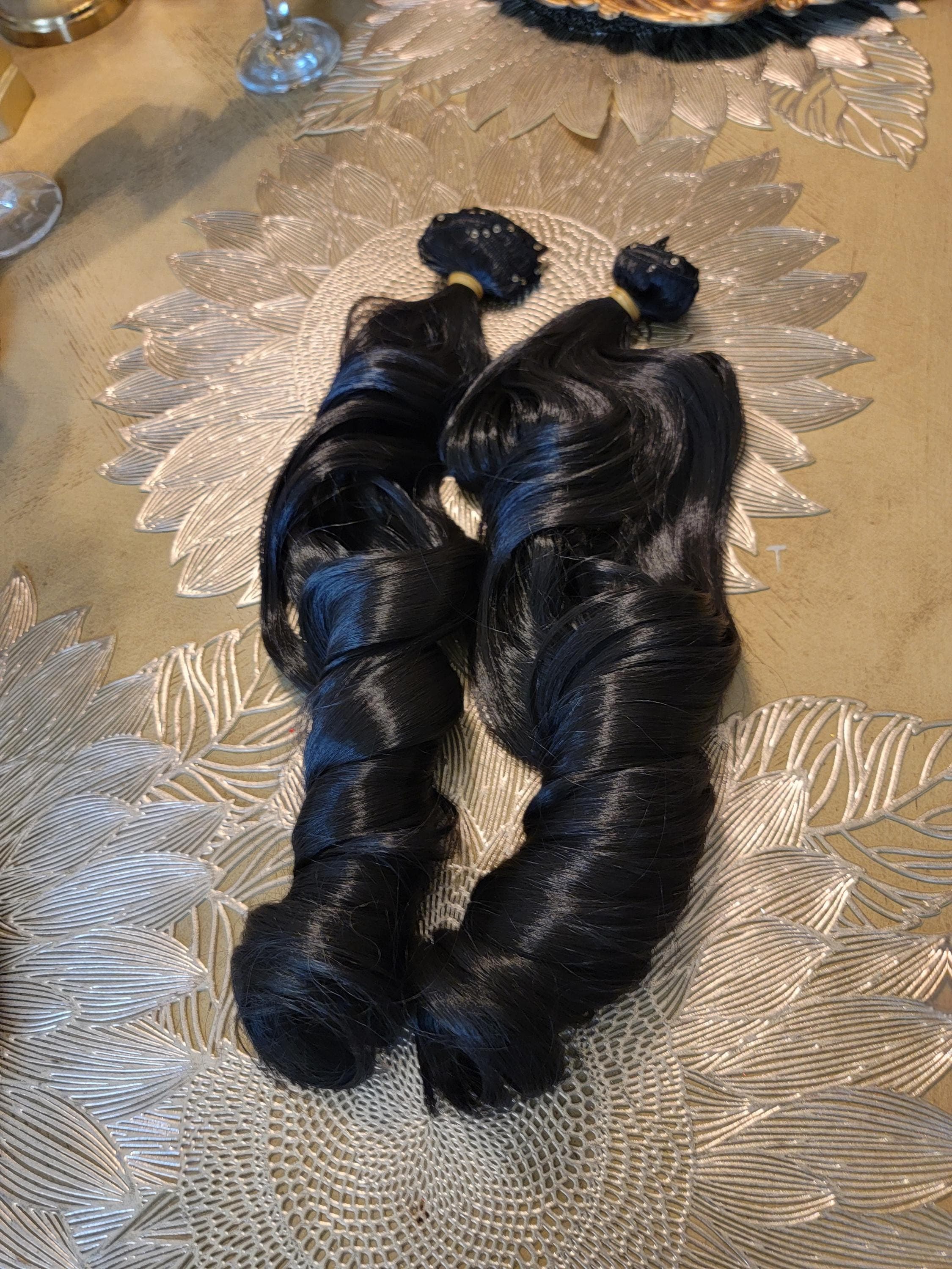 Black Full Head Clip in Extension 24-26 inches!! - Thumbnail 2
