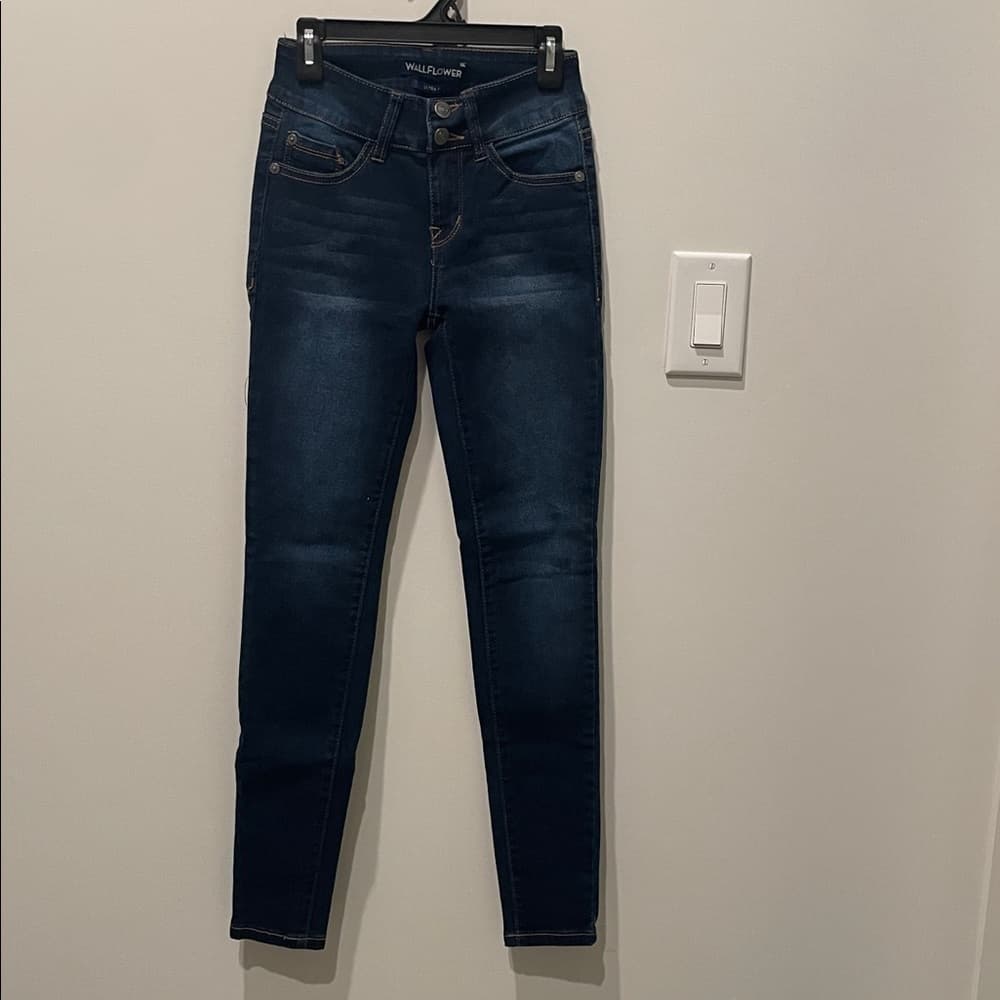 Lot of 4 pairs DARK BLUE JEANS: AMERICAN EAGLE, WALLFLOWER, EUNINA - Thumbnail 4