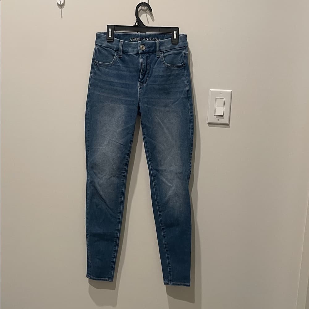Lot of 4 pairs DARK BLUE JEANS: AMERICAN EAGLE, WALLFLOWER, EUNINA - Thumbnail 2