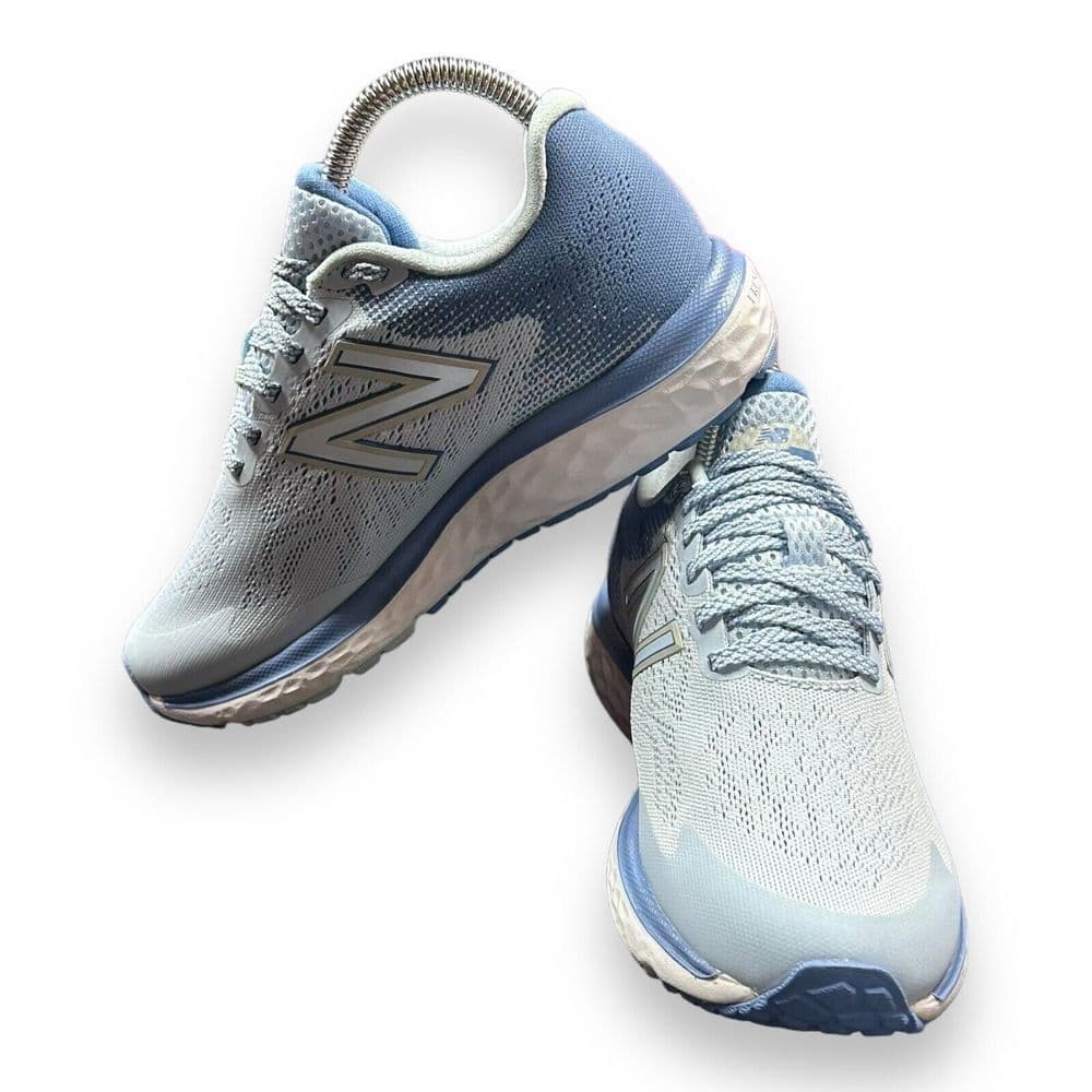 New Balance Light Blue and White Running Shoes - Thumbnail 4