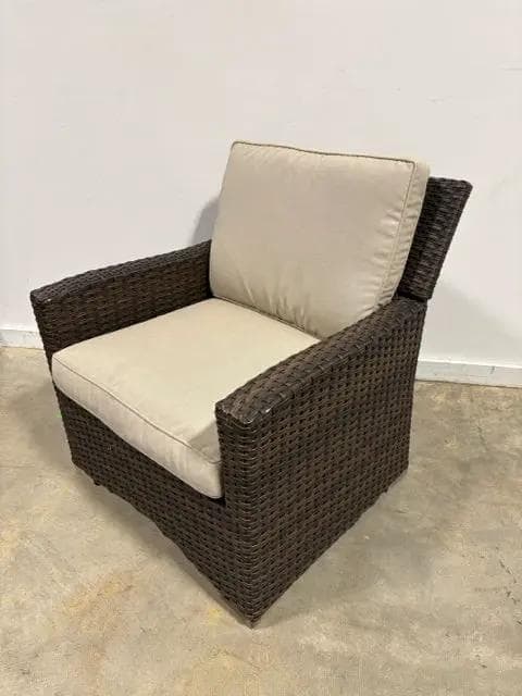 Synthetic Wicker Outdoor Chair With Cushion - Thumbnail 2