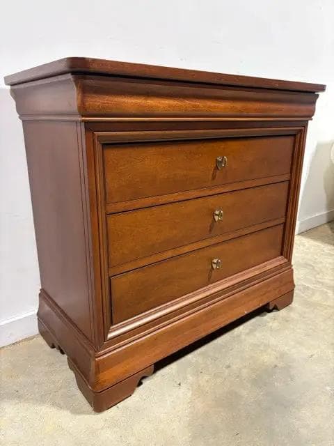 Thomasville 4 Drawer Wooden Bachelors Chest - Thumbnail 3