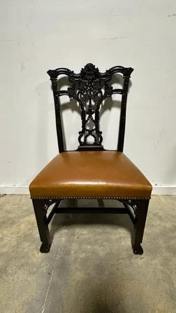 Milling Road Traditional Dining Table with 6 Dining Chairs - Thumbnail 8