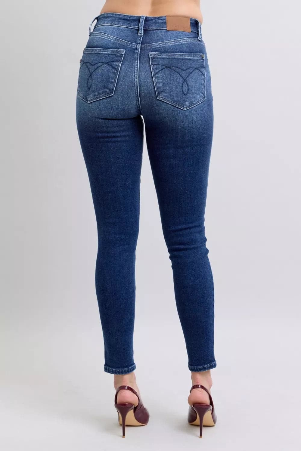 Judy Blue Full Size Washed Thermal Skinny Jeans Plus Size - DK / 14W - Thumbnail 10