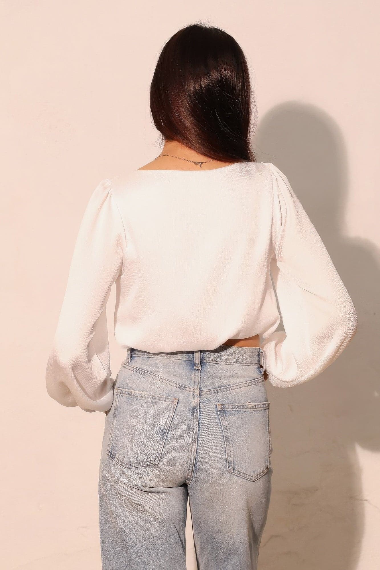 Hammered Satin Long Sleeve Crop Top - M - Thumbnail 4