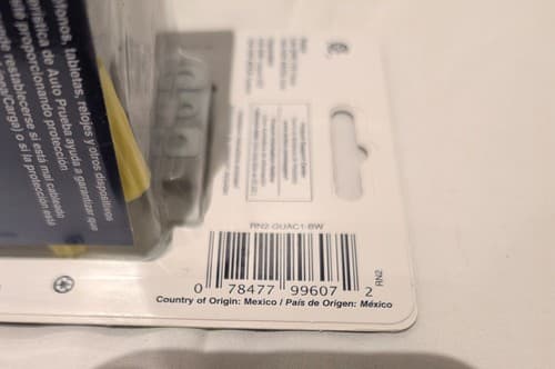 Leviton 24W USB (Type A/Type C) & GFCI Electrical Outlet - GUAC1-BW - NEW - Thumbnail 3