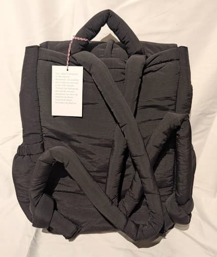 Ölend Padded Holden Backpack - Black - NEW - Thumbnail 2
