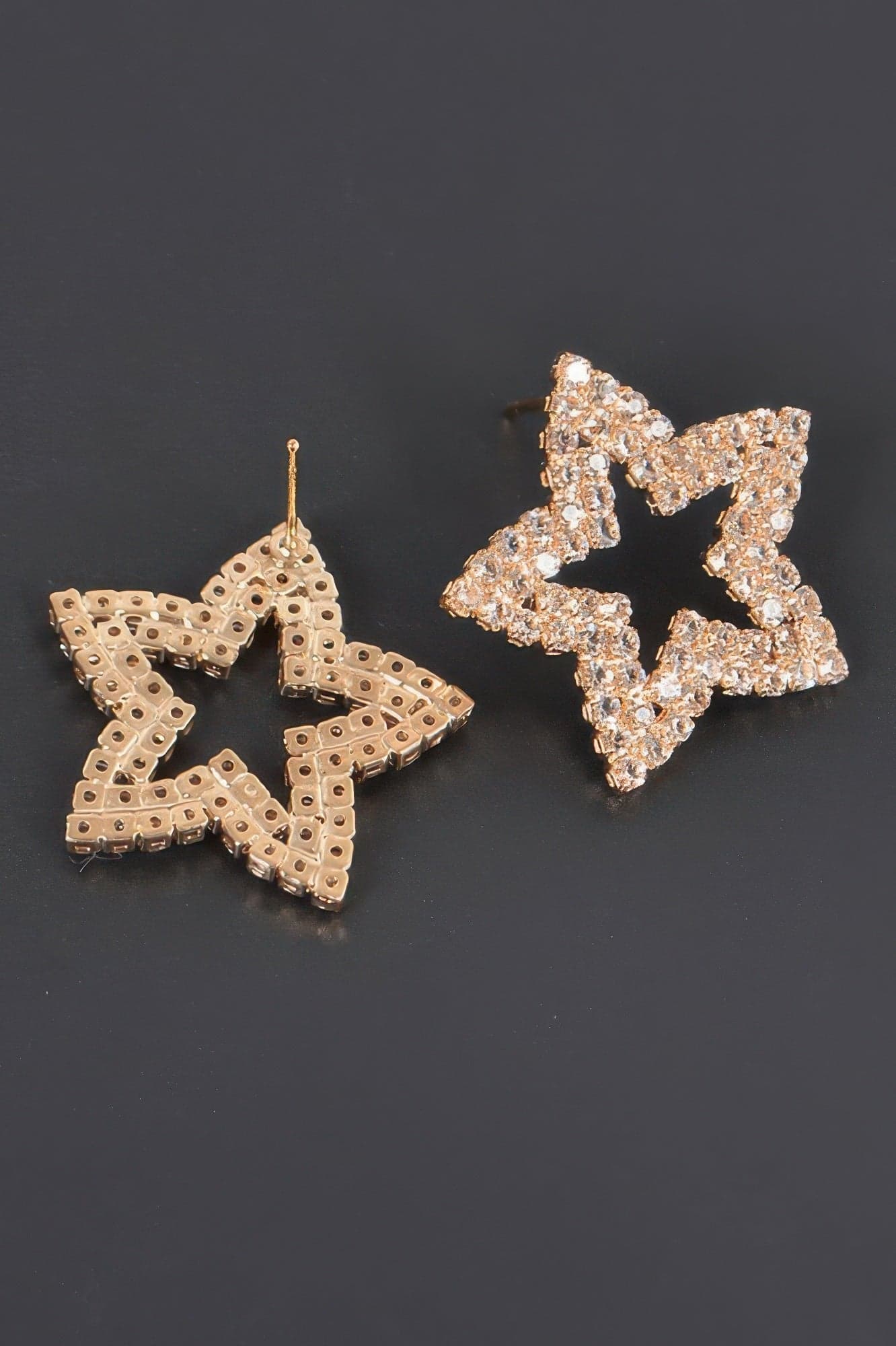 Star Shape Rhinestone Stud Earrings - Silver - Thumbnail 4