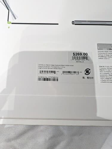 Apple - Magic Keyboard for iPad Air 11-inch (M3) - Black- MGYX4LL/A - NEW - Thumbnail 3