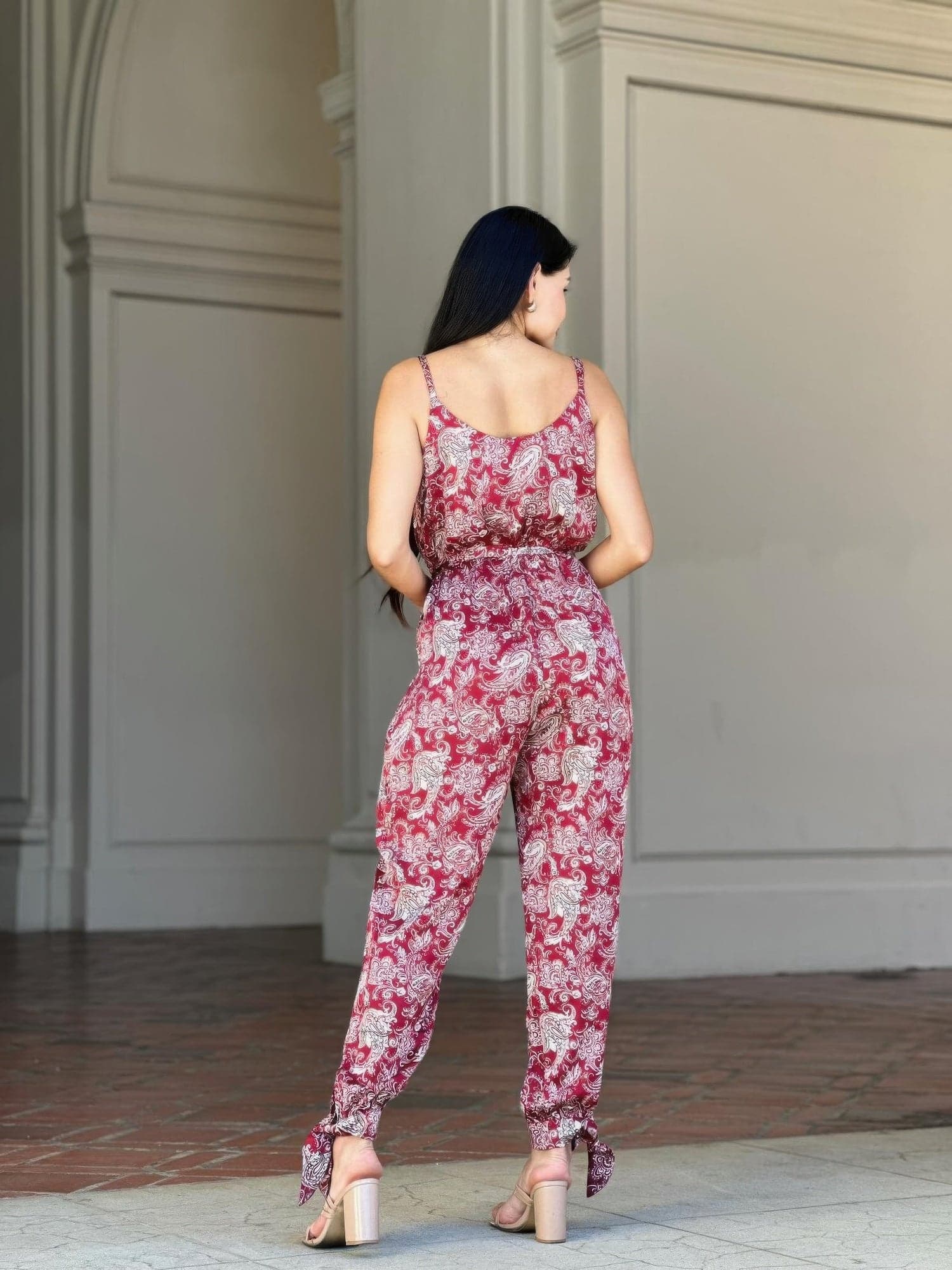 V Neck Sleeveless Paisley Jumpsuit With Tie Waist - S - Thumbnail 8