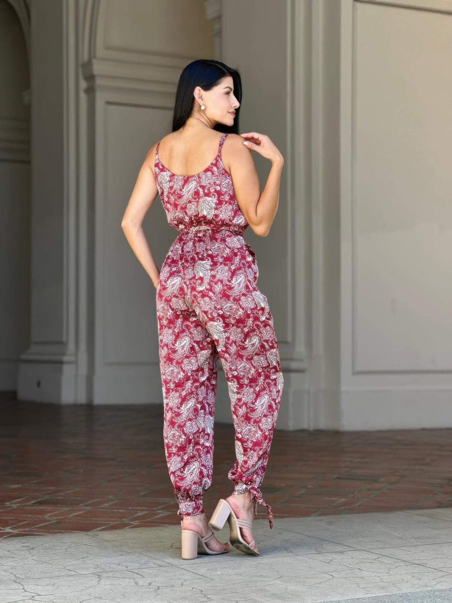 V Neck Sleeveless Paisley Jumpsuit With Tie Waist - S - Thumbnail 6