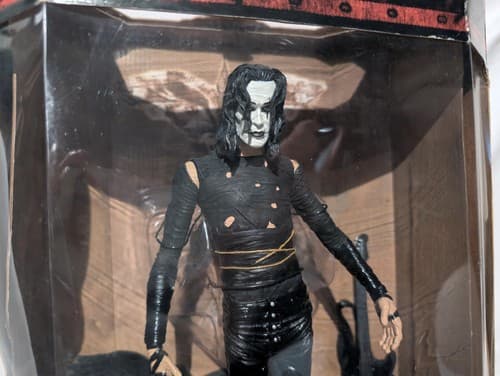 McFarlane Toys Movie Maniacs Series 2 The Crow Eric Draven 12" Figure - NEW - Thumbnail 2