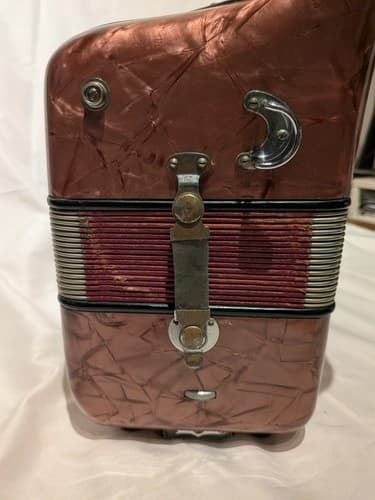 Vintage Italian Piano Accordion by Morbidoni 41 keys, 120 buttons, 3/1 registers - Thumbnail 5