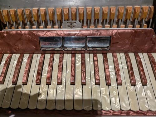 Vintage Italian Piano Accordion by Morbidoni 41 keys, 120 buttons, 3/1 registers - Thumbnail 11