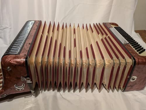 Vintage Italian Piano Accordion by Morbidoni 41 keys, 120 buttons, 3/1 registers - Thumbnail 8
