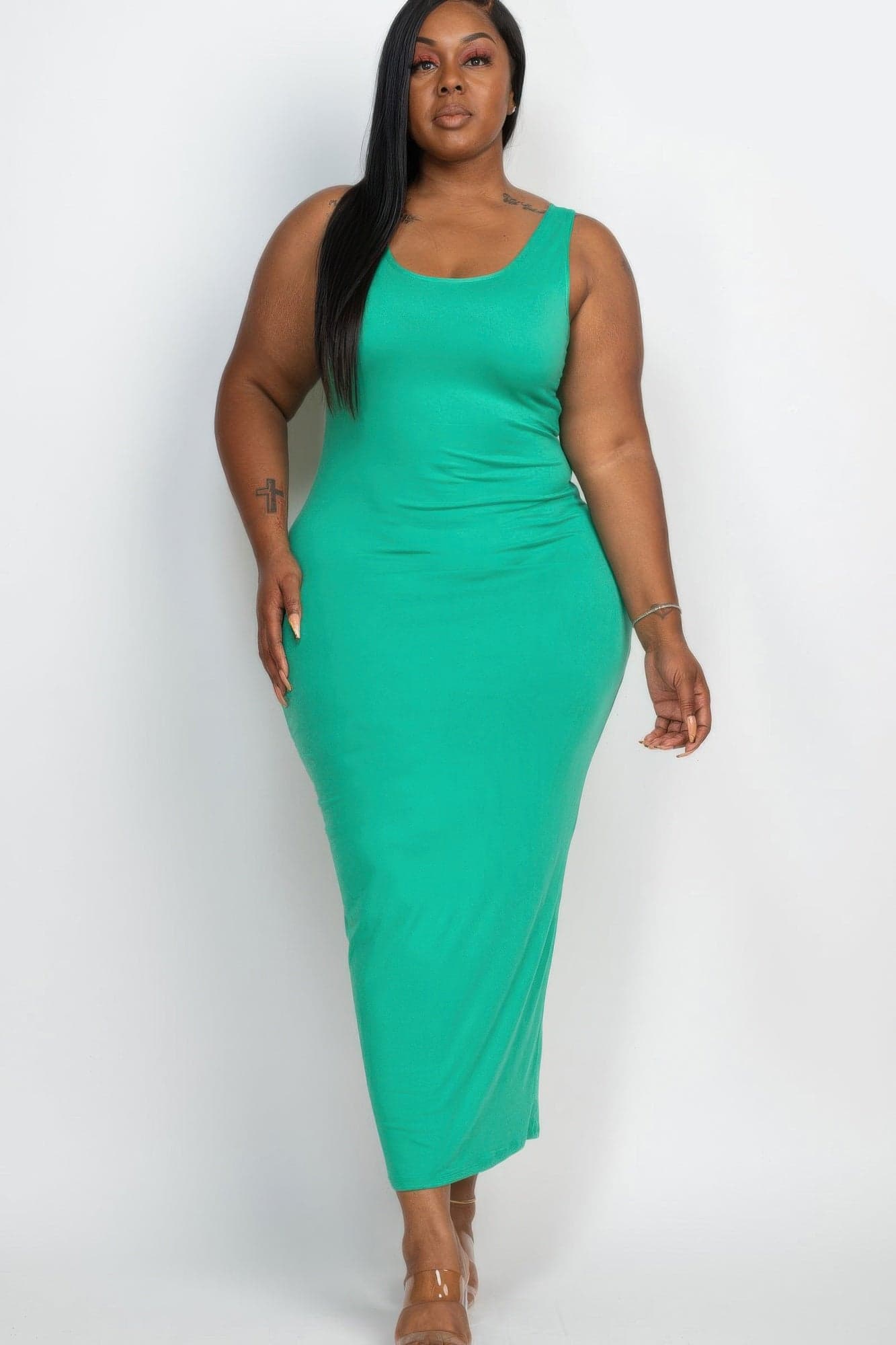 Plus Size Solid Basic Maxi Dress - Green / 3XL - Thumbnail 7