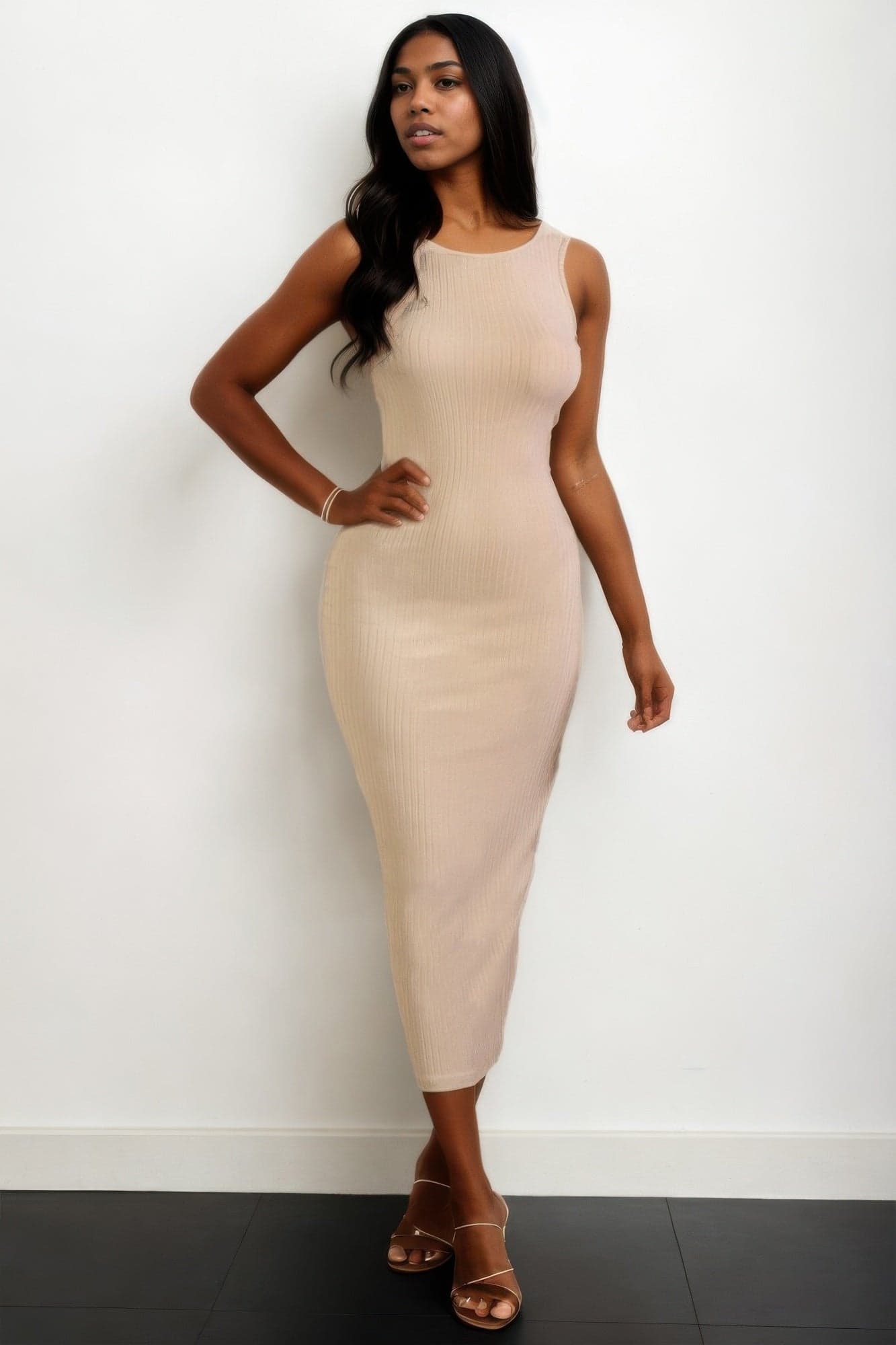 Ribbed Open Back Sleeveless Maxi Dress - Black / M
