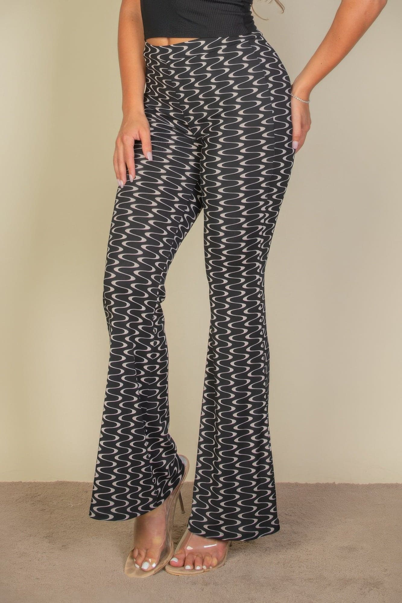 Wavy Print High Waist Flare Pants - Print 313 black / M - Thumbnail 5