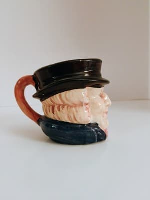 Vintage Occupied Japan Toby Jug "Colonial Business Man," Hand Painted... - Thumbnail 2